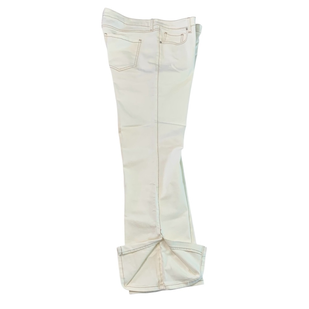 TIME & TRU Bootcut Kick Split Cream Jeans Sz 18 - Picture 3 of 6